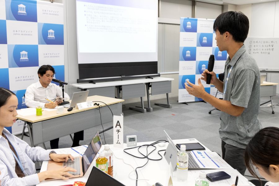 今井翔太氏と学生の対話の様子